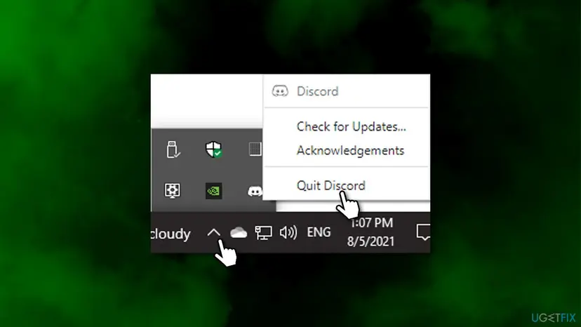 Taskbar system tray menu with the Discord icon right clicked and Quit Discord selected in the menu