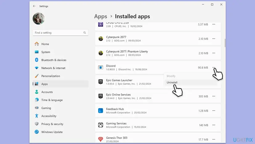 Installed apps list in Windows Settings showing Discord with the uninstall option selected